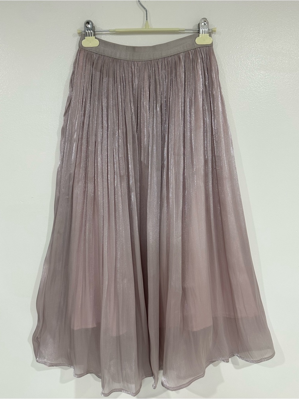 Pleated Chiffon Midi Skirt in Dusty Rose